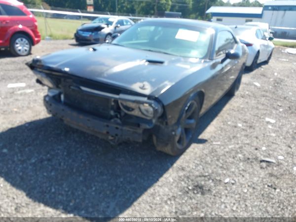 2013 DODGE CHALLENGER R/T — I6
