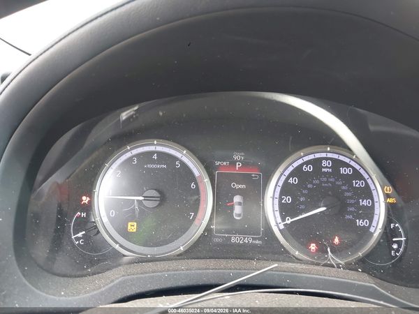 2016 LEXUS RC 200T — I7