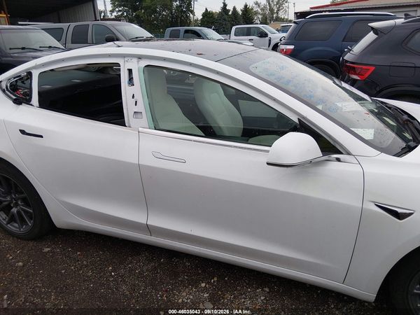 2018 TESLA MODEL 3 LONG RANGE/PERFORMANCE