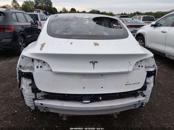 2018 TESLA MODEL 3 LONG RANGE/PERFORMANCE