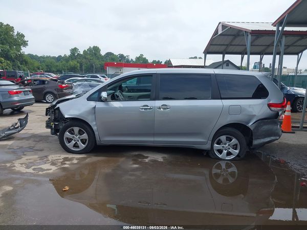 2012 TOYOTA SIENNA BASE V6 7 PASSENGER — I117