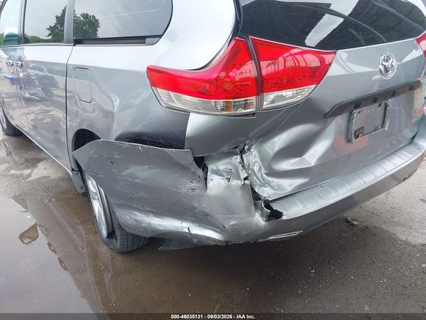 2012 TOYOTA SIENNA BASE V6 7 PASSENGER — I155