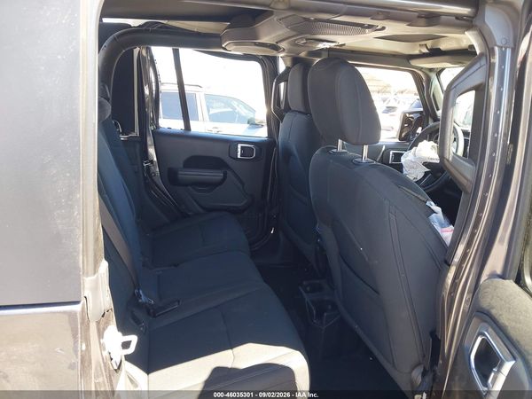 2021 JEEP GLADIATOR WILLYS 4X4 — I8