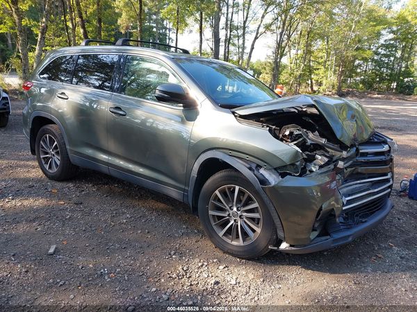 2019 TOYOTA HIGHLANDER XLE — I1