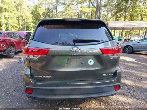 2019 TOYOTA HIGHLANDER XLE — I119
