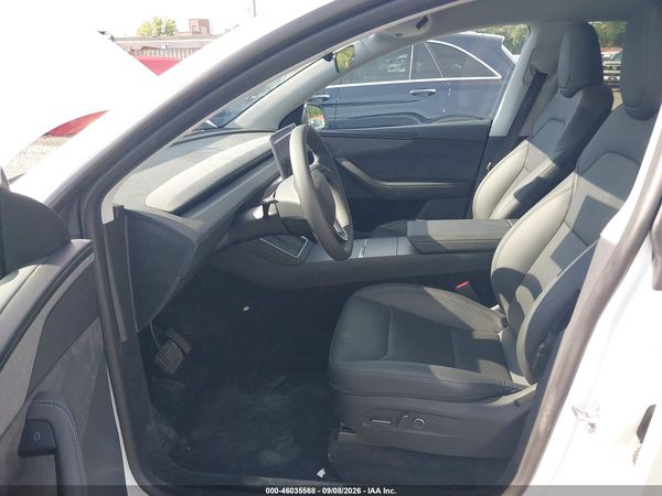 2026 TESLA MODEL Y — I5