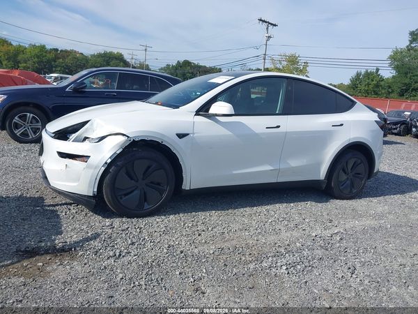 2026 TESLA MODEL Y — I117
