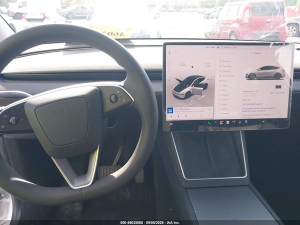 2026 TESLA MODEL Y — I132