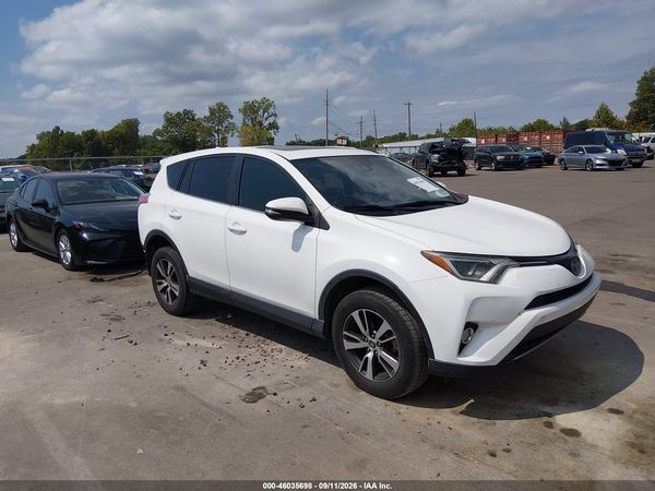 2018 TOYOTA RAV4 XLE — I1