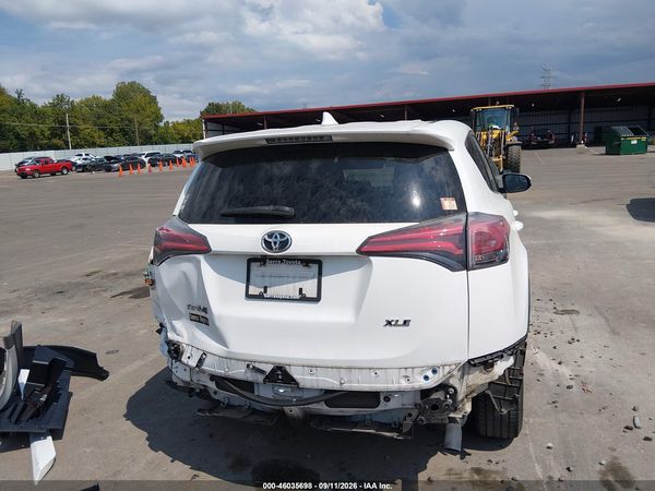 2018 TOYOTA RAV4 XLE — I119