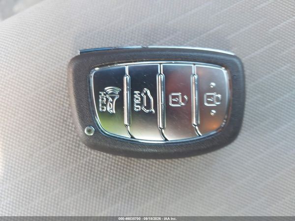 2019 HYUNDAI TUCSON SEL — I11