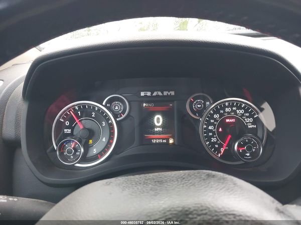 2019 RAM 3500 BIG HORN  4X4 8' BOX