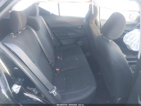 2021 NISSAN KICKS SV XTRONIC CVT — I8