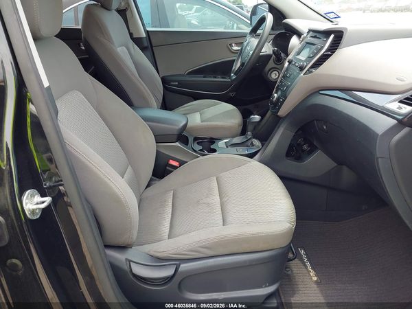 2016 HYUNDAI SANTA FE SE