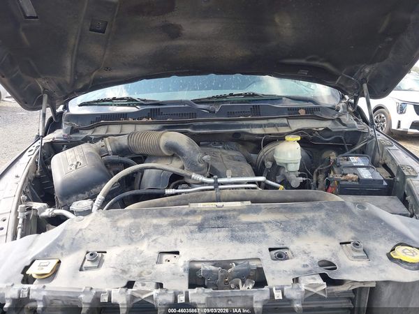 2017 RAM 1500 EXPRESS  4X2 5'7 BOX — I10
