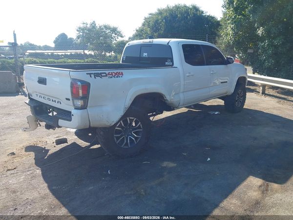 2022 TOYOTA TACOMA TRD SPORT — I6