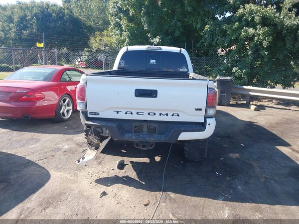 2022 TOYOTA TACOMA TRD SPORT — I119