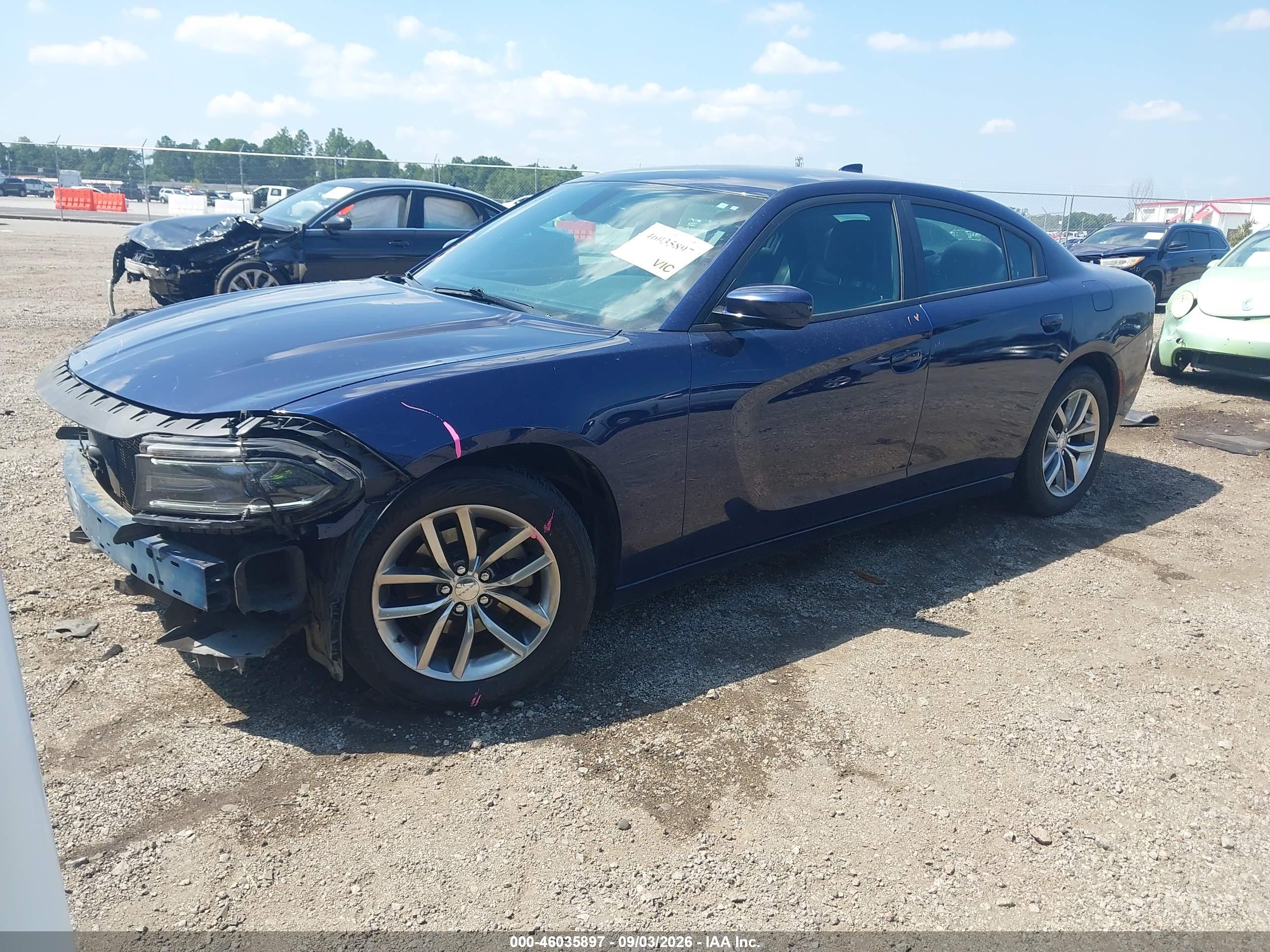 2015 DODGE CHARGER SXT — I2