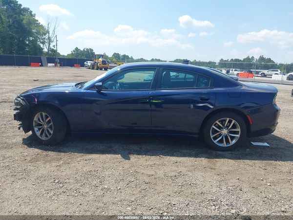 2015 DODGE CHARGER SXT — I117