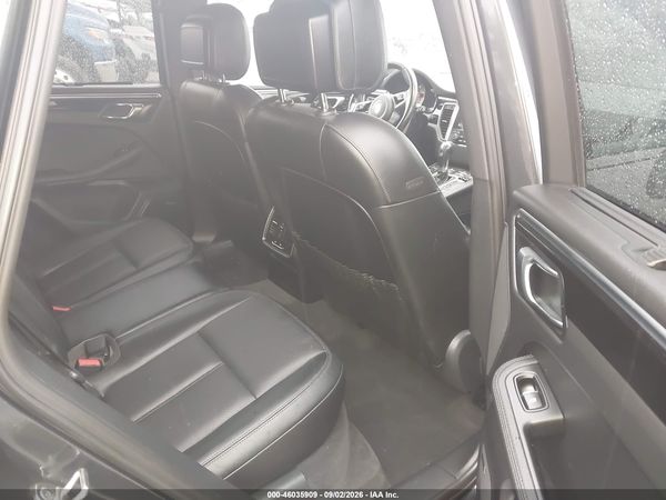 2017 PORSCHE MACAN S