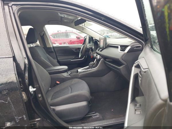 2020 TOYOTA RAV4 LE — I5