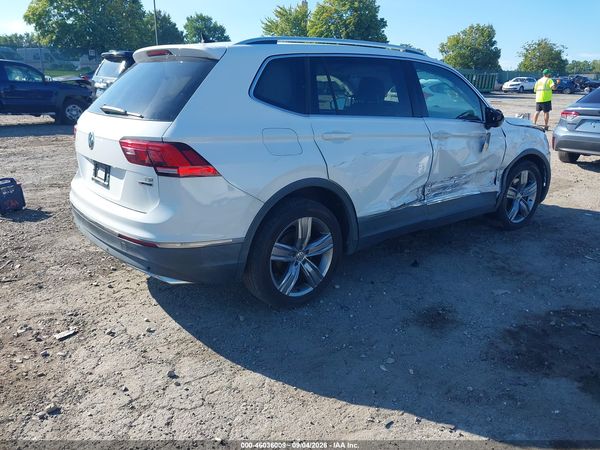 2018 VOLKSWAGEN TIGUAN SEL PREMIUM — I4