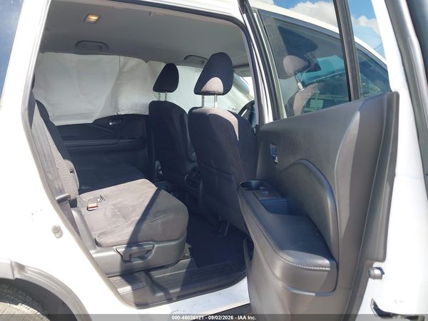 2017 HONDA PILOT EX — I8
