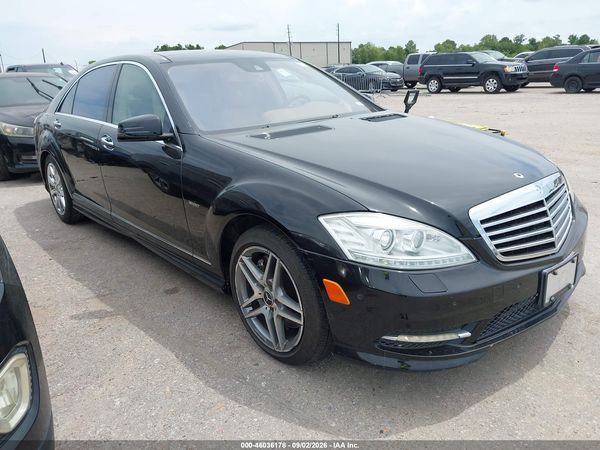 2012 MERCEDES-BENZ S 550 S550