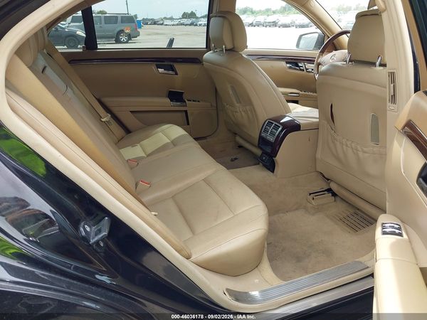 2012 MERCEDES-BENZ S 550 S550