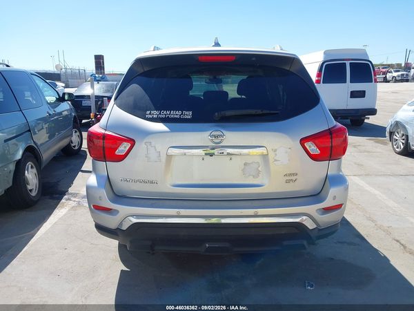 2019 NISSAN PATHFINDER SV