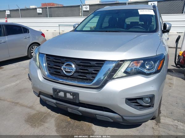 2019 NISSAN PATHFINDER SV