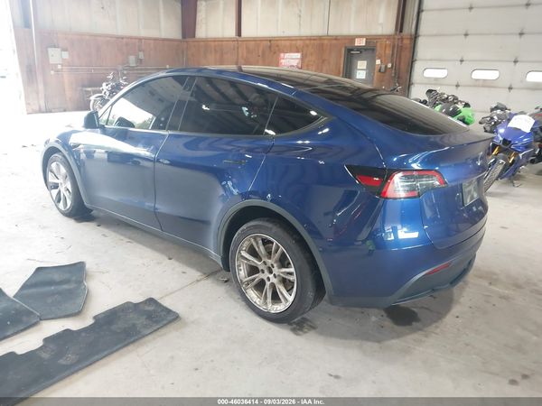 2023 TESLA MODEL Y — I3