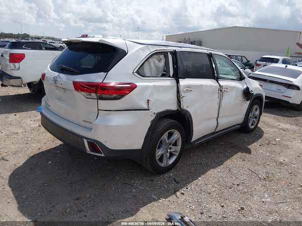 2017 TOYOTA HIGHLANDER — I4