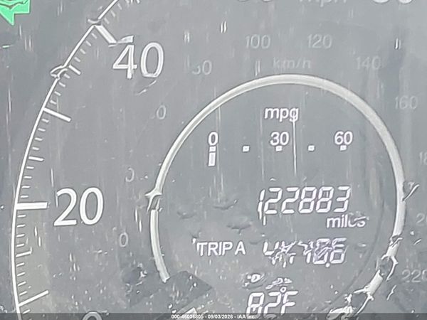2014 HONDA CR-V LX — I118