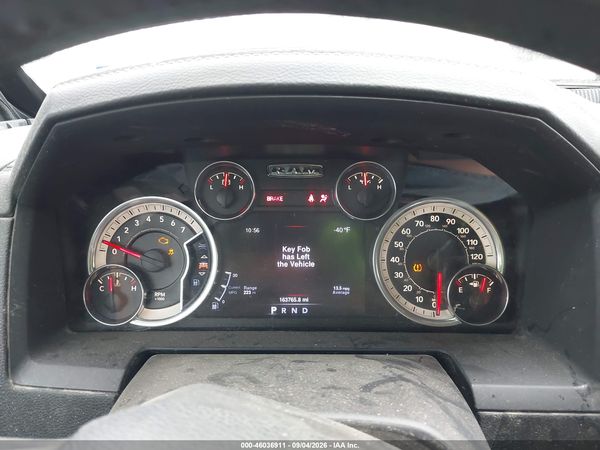 2016 RAM 1500 LARAMIE — I7