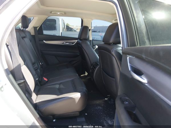 2018 CADILLAC XT5 LUXURY — I8