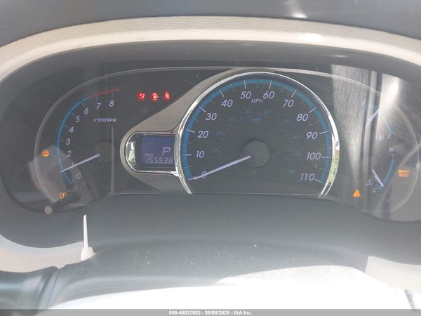 2012 TOYOTA SIENNA XLE V6 8 PASSENGER