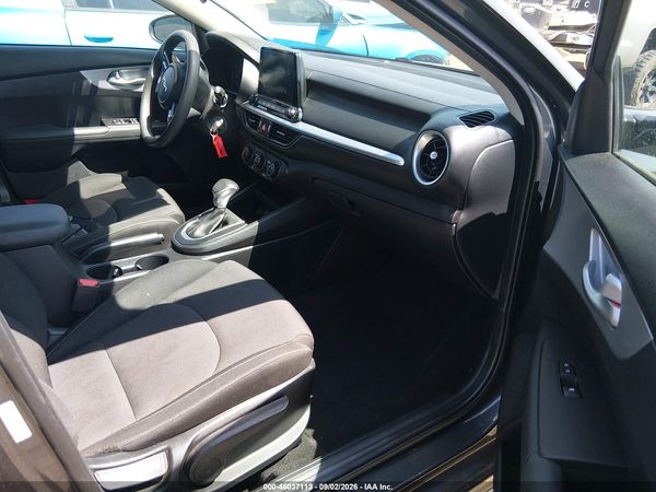 2023 KIA FORTE LXS — I5