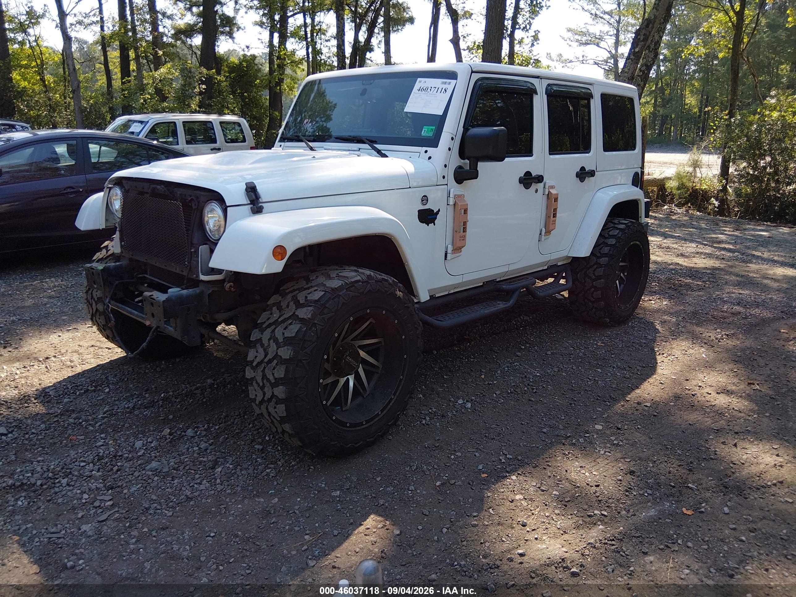 2017 JEEP WRANGLER UNLIMITED SMOKY MOUNTAIN 4X4 — I2