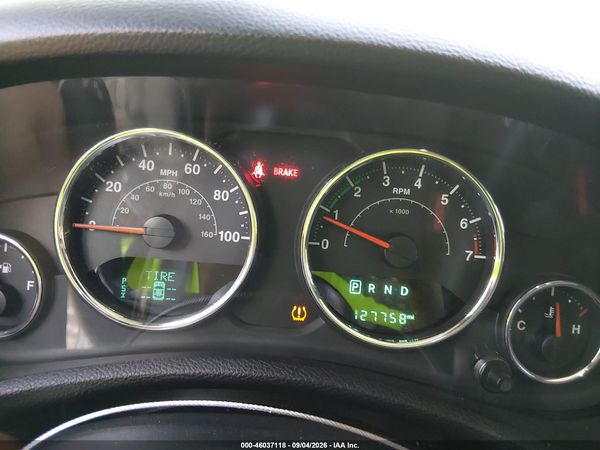 2017 JEEP WRANGLER UNLIMITED SMOKY MOUNTAIN 4X4 — I7