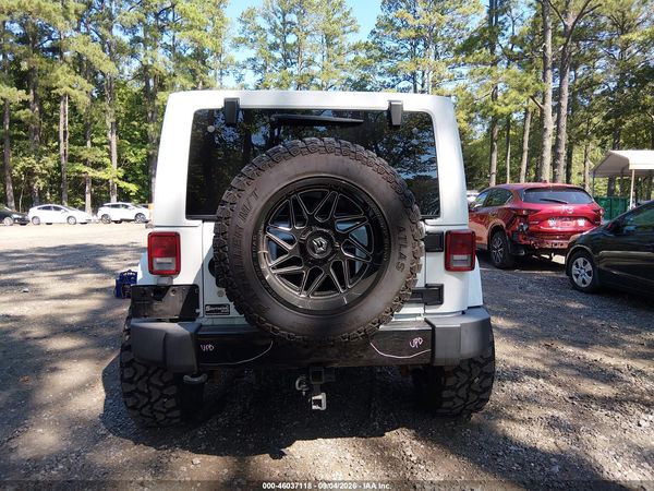 2017 JEEP WRANGLER UNLIMITED SMOKY MOUNTAIN 4X4 — I119