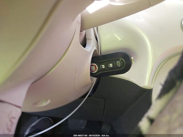 2015 FIAT 500C POP — I11