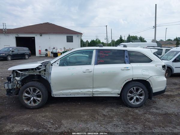 2016 TOYOTA HIGHLANDER LE PLUS V6