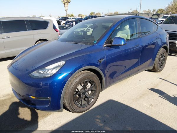 2021 TESLA MODEL Y — I2