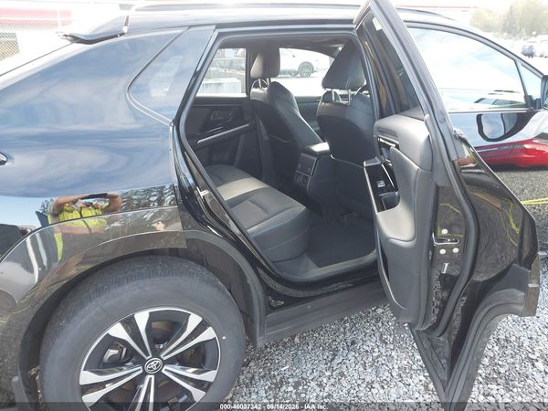 2025 TOYOTA BZ4X XLE — I8