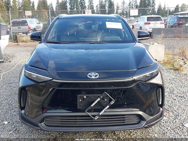 2025 TOYOTA BZ4X XLE — I115
