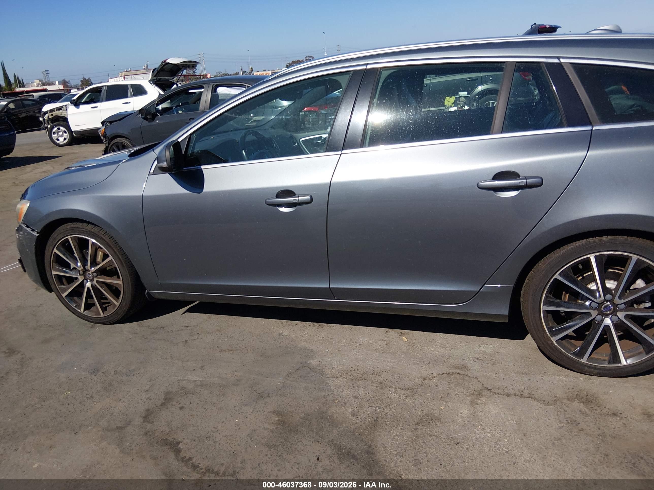 2017 VOLVO V60 T5 PREMIER