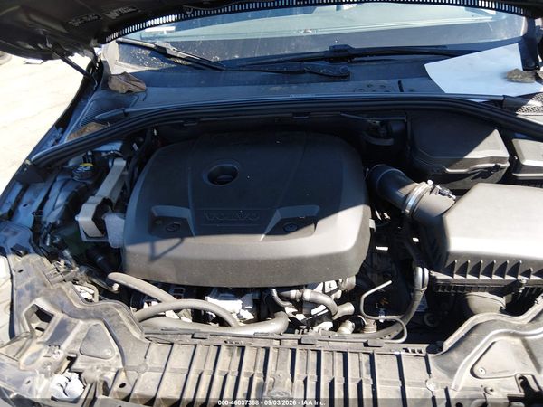 2017 VOLVO V60 T5 PREMIER
