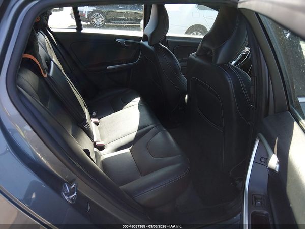 2017 VOLVO V60 T5 PREMIER