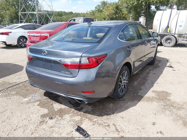 2017 LEXUS ES 350 — I4